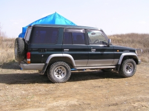 Toyota Land Cruiser 78